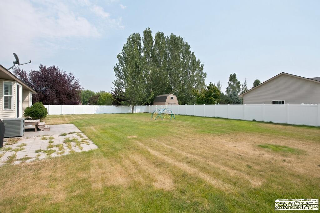 619 S Holladay Circle Property Photo 28