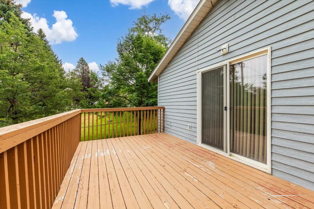 469 Linden Avenue Property Photo 31
