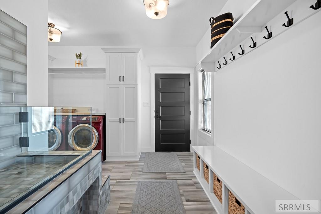 248 S River Run Court Property Photo 27
