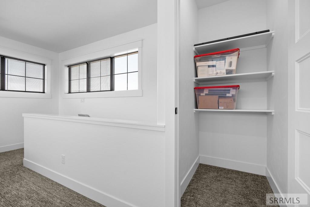 248 S River Run Court Property Photo 49