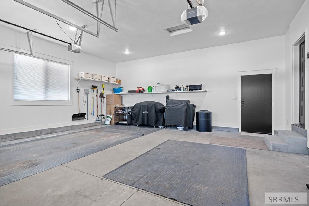 248 S River Run Court Property Photo 63
