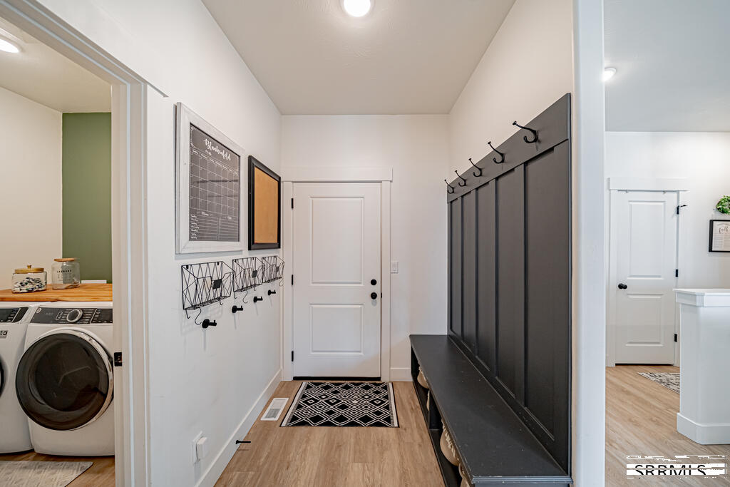 1462 N 805 E Property Photo 15