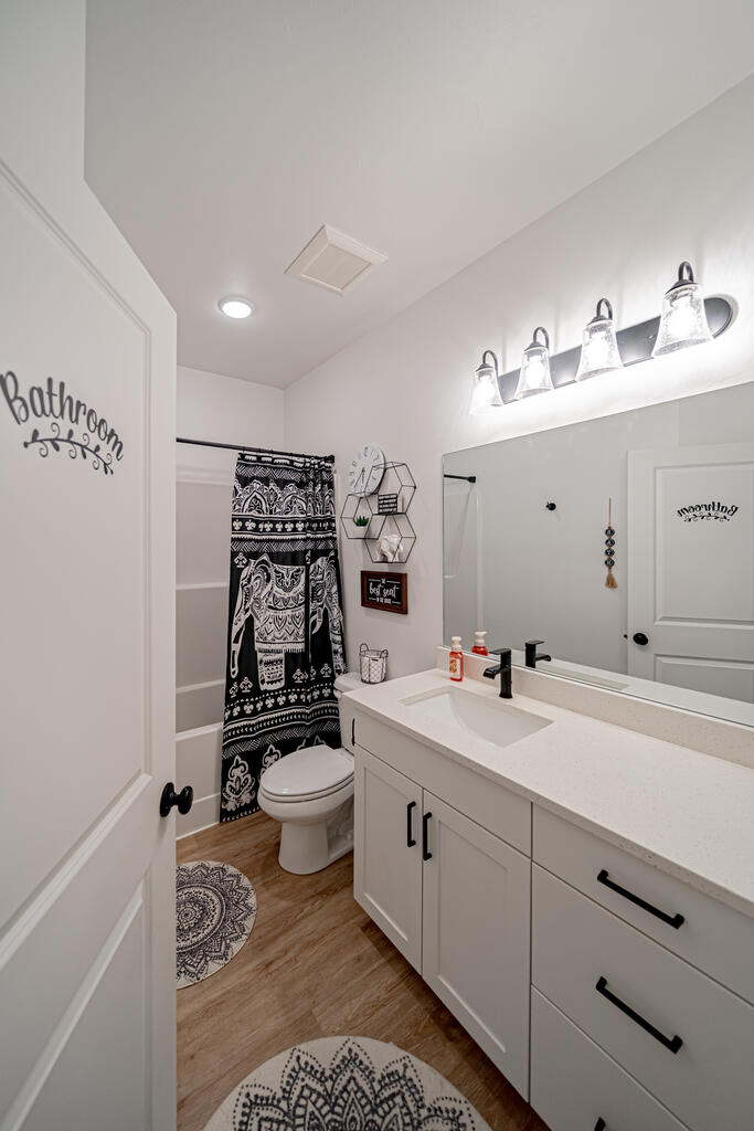 1462 N 805 E Property Photo 27