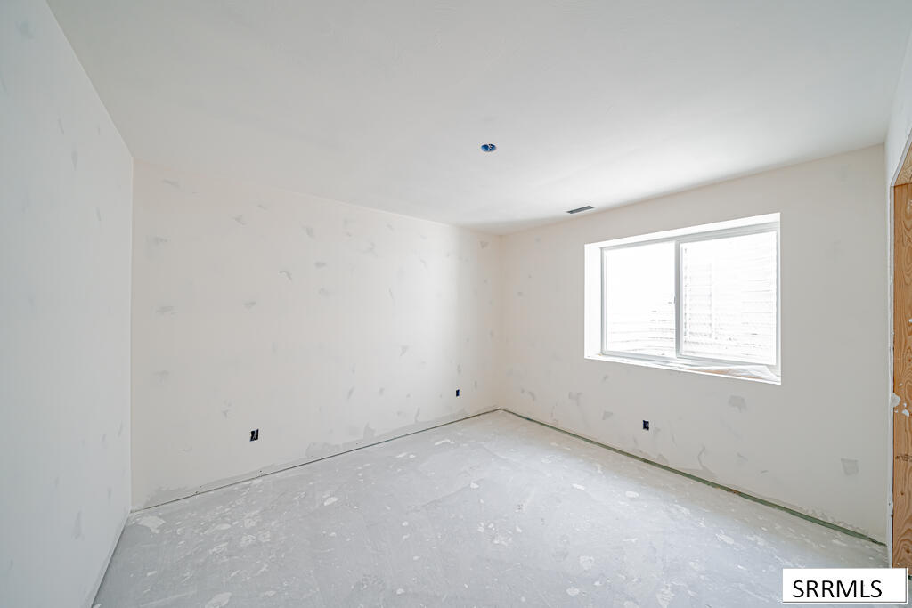 1462 N 805 E Property Photo 34
