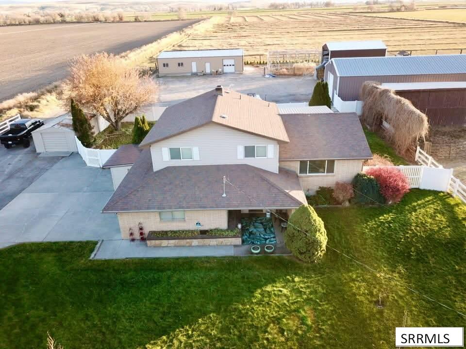 1622 Riverton Road Property Photo 23