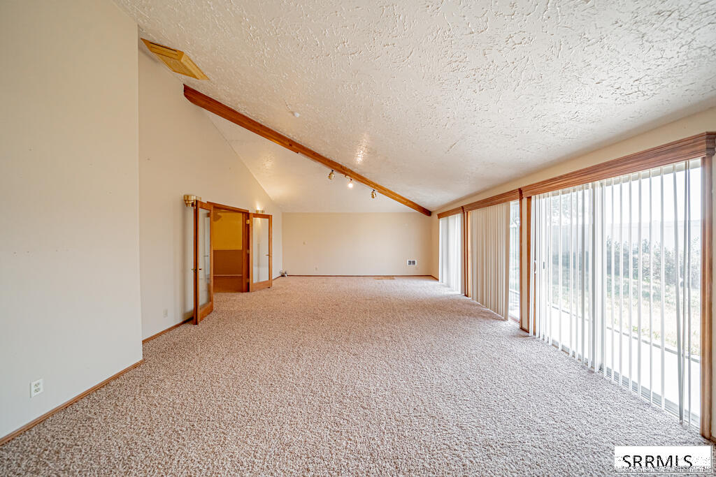 1622 Riverton Road Property Photo 31