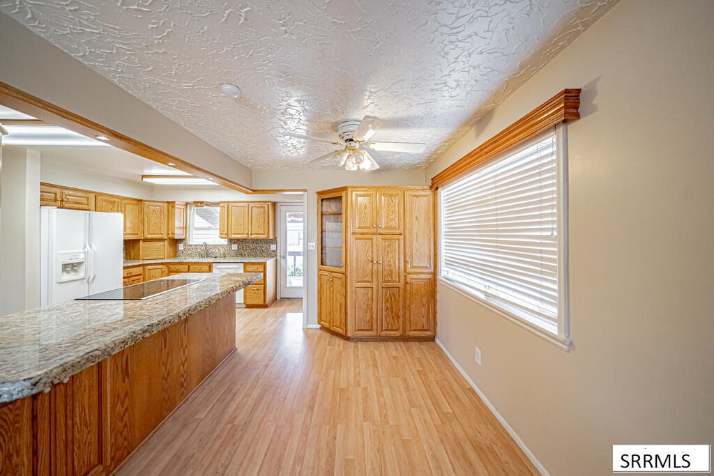 1622 Riverton Road Property Photo 36
