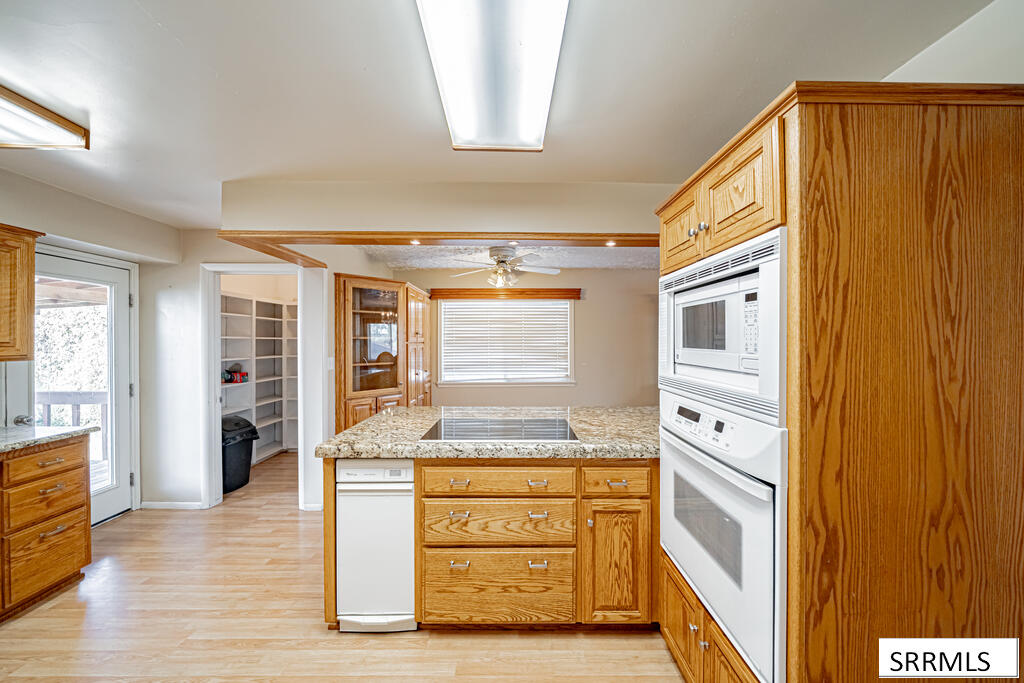 1622 Riverton Road Property Photo 38