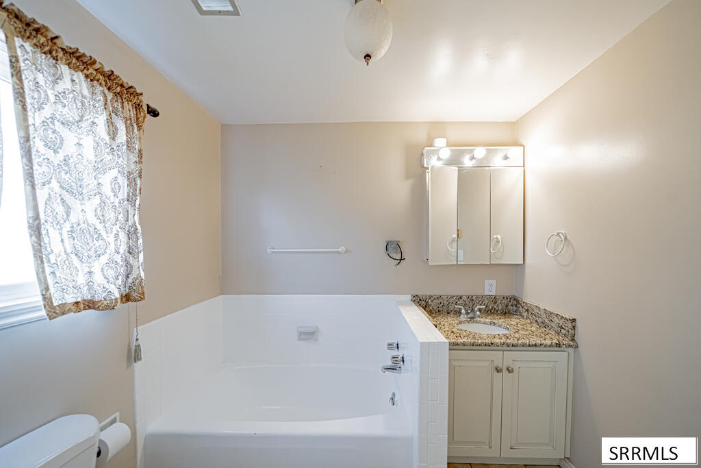 1622 Riverton Road Property Photo 45