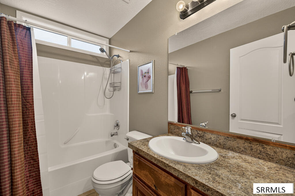 2710 Doris Circle Property Photo 21