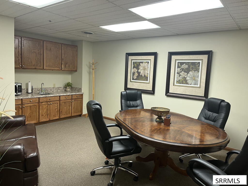 477 Shoup Avenue # 205 Property Photo 3