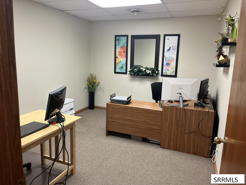 477 Shoup Avenue # 205 Property Photo 8