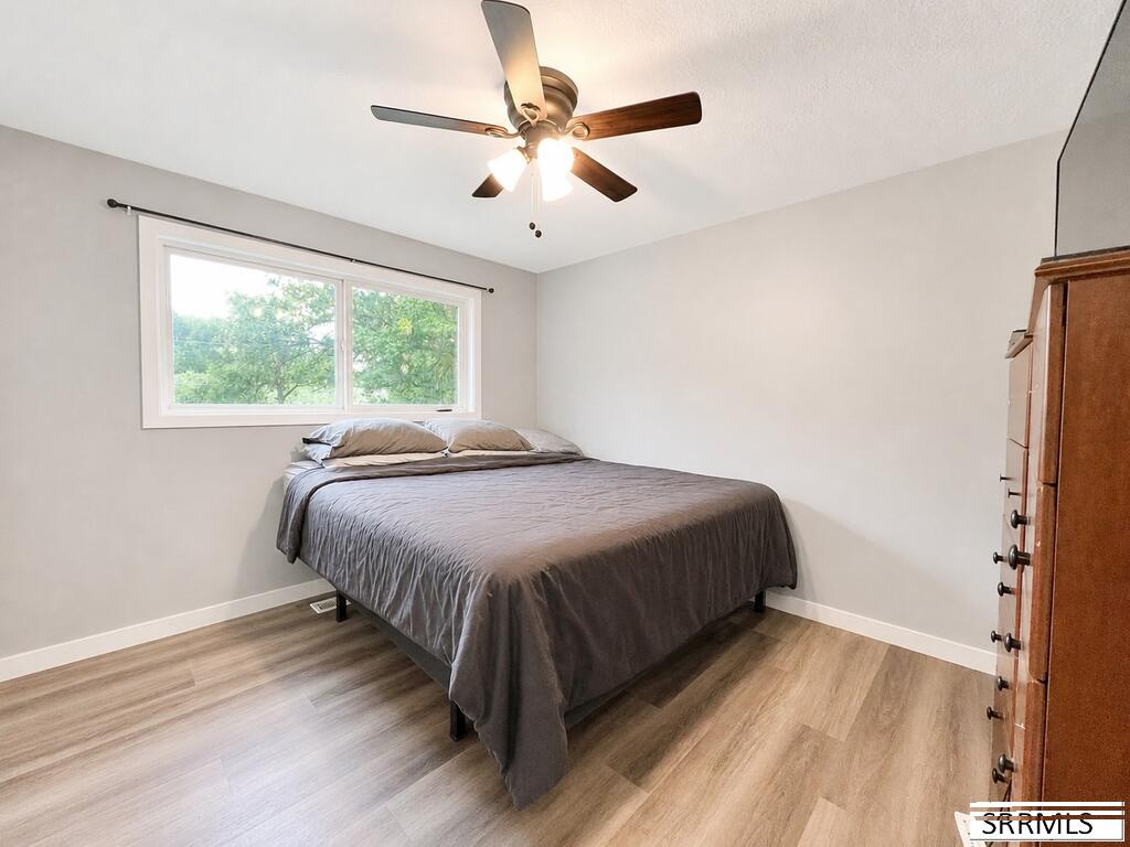 365 W 1 S Property Photo 12