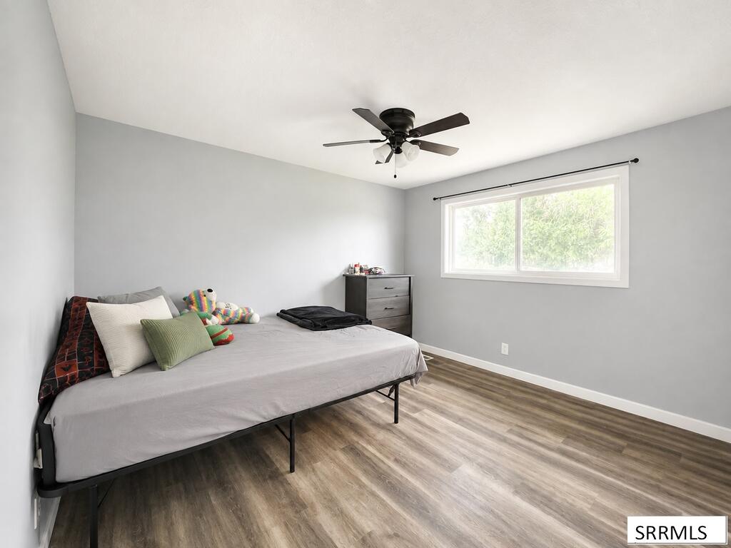 365 W 1 S Property Photo 13
