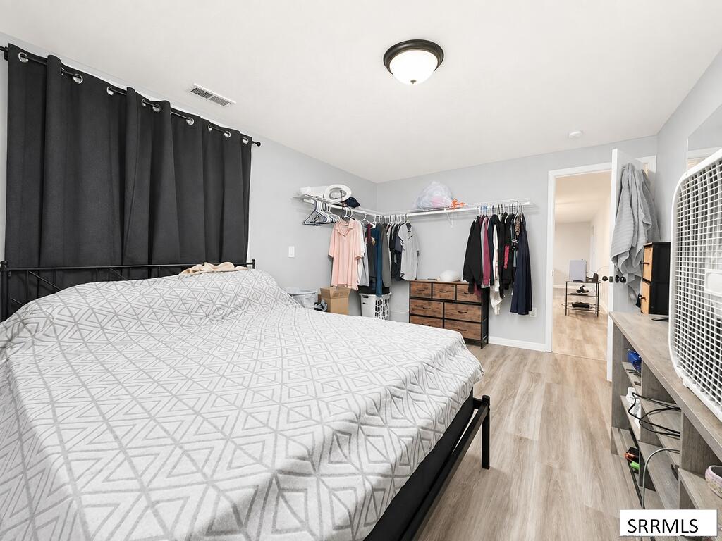 365 W 1 S Property Photo 19