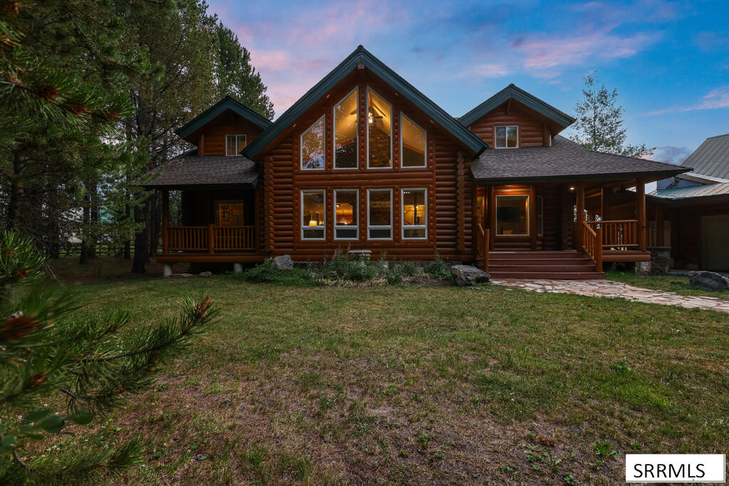 4199 Two Top Road Property Photo 2