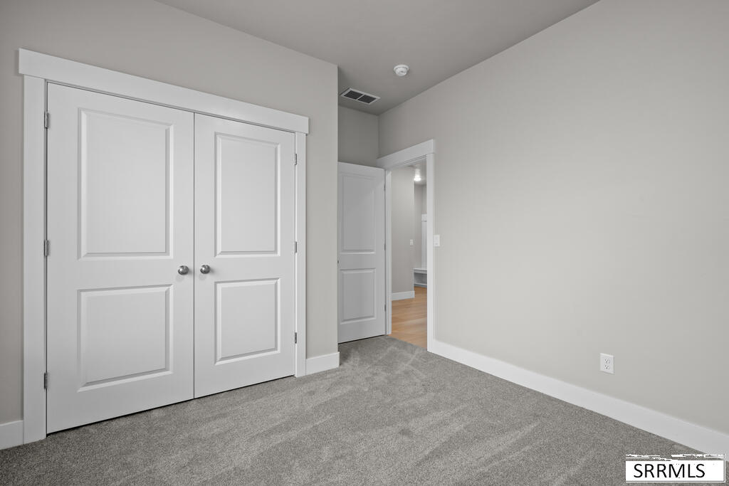 2222 W 550 S Property Photo 13