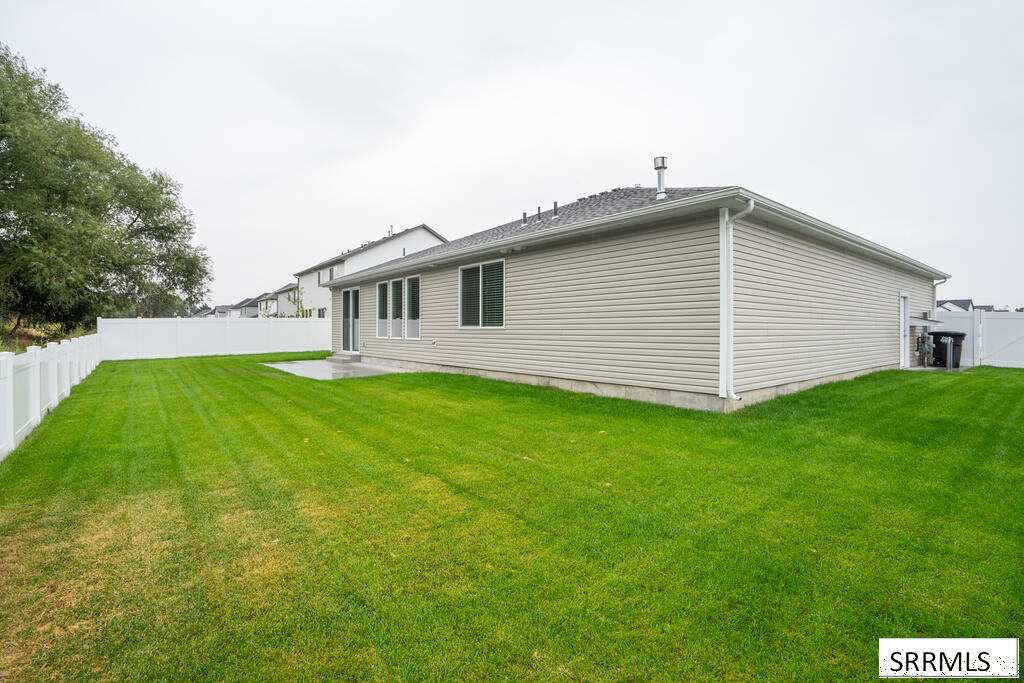 2222 W 550 S Property Photo 18