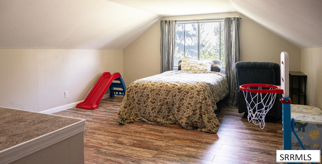 649 N 550 E Property Photo 14