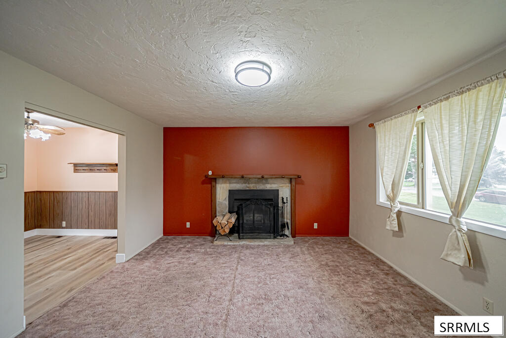6764 Jennifer Lane Property Photo 4