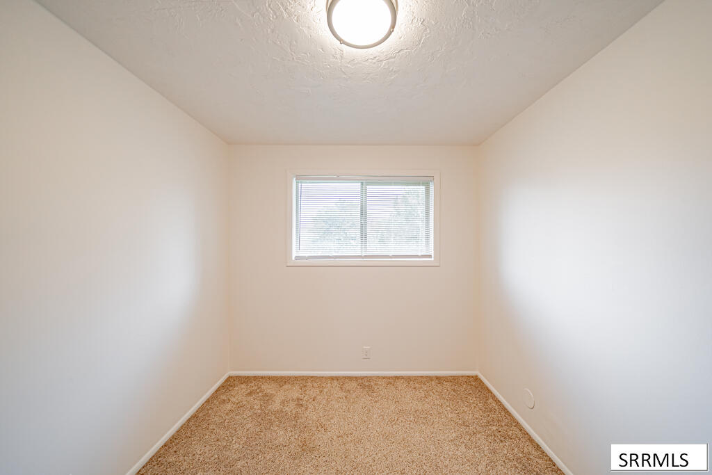 6764 Jennifer Lane Property Photo 17