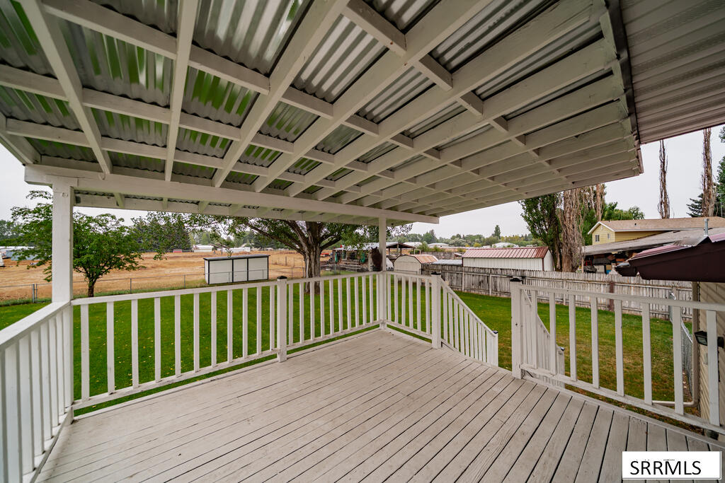 6764 Jennifer Lane Property Photo 35