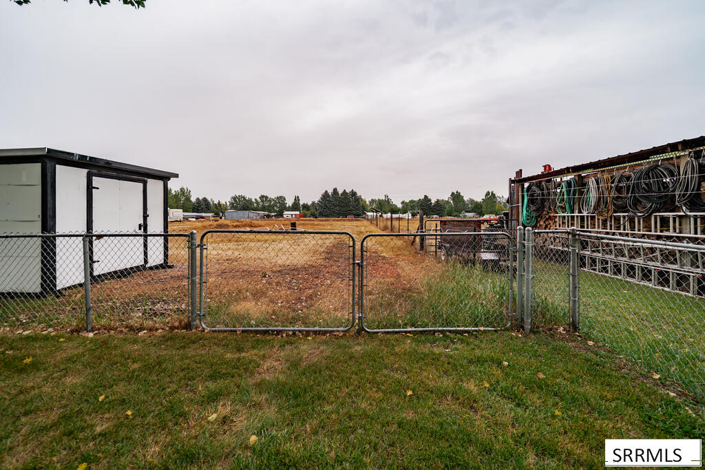 6764 Jennifer Lane Property Photo 39