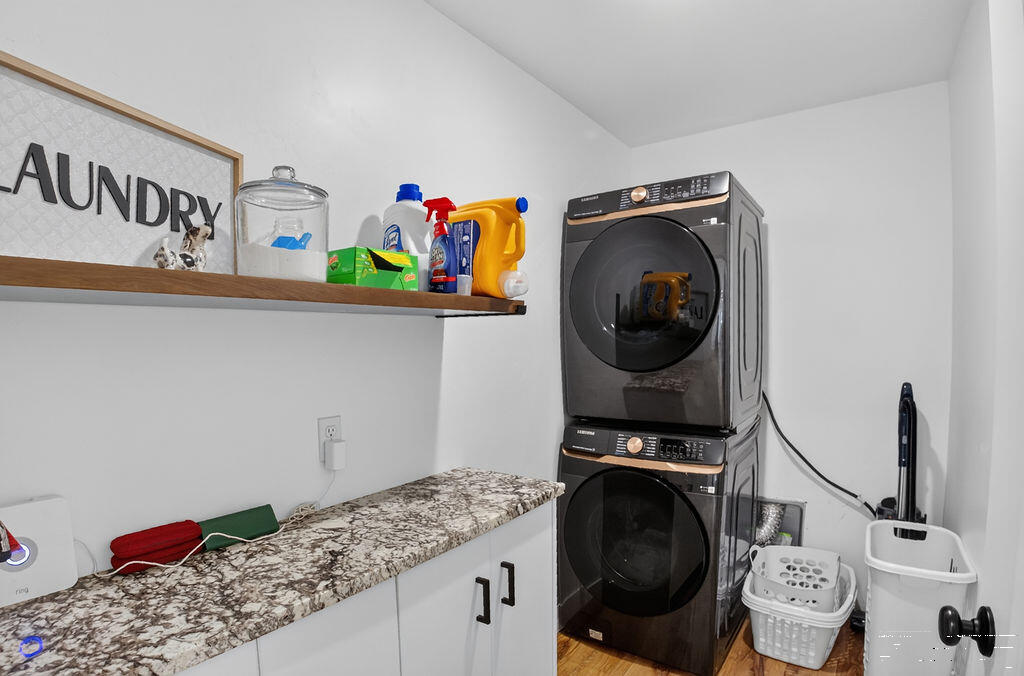 1132 Harris Loop Property Photo 25