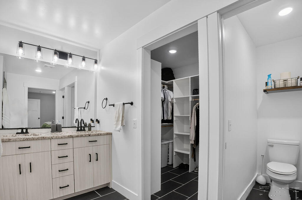 1132 Harris Loop Property Photo 30