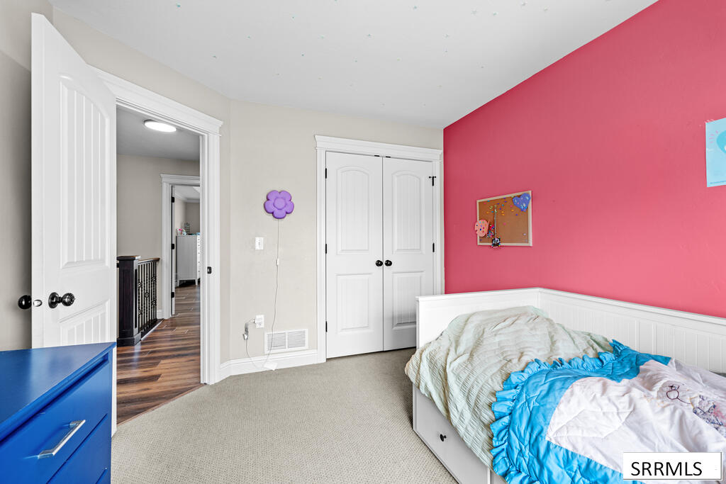 4041 E 235 N Property Photo 35