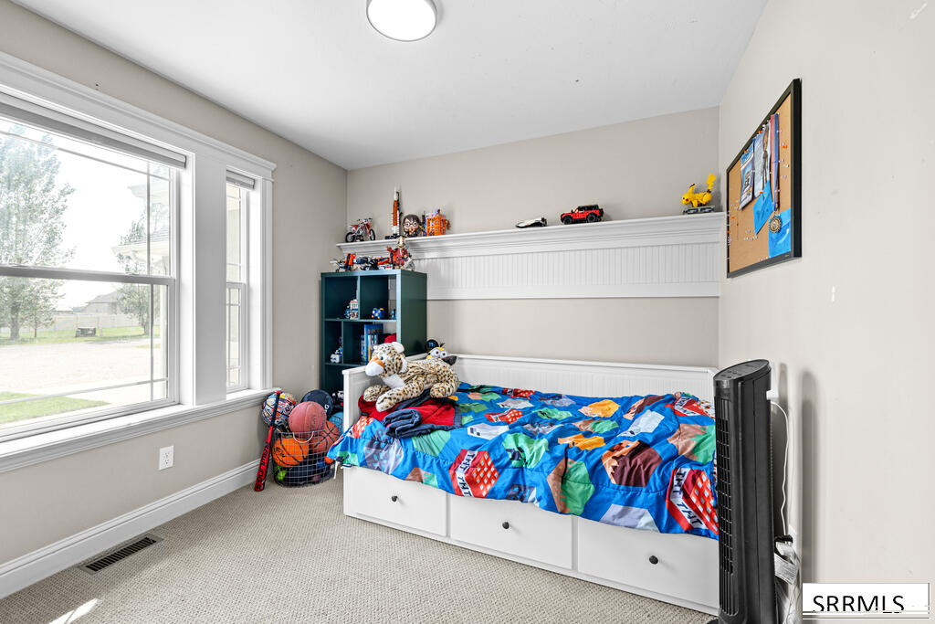 4041 E 235 N Property Photo 36