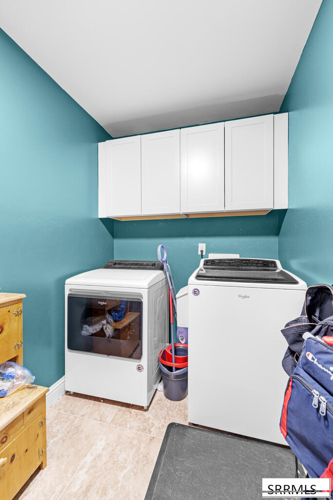 4041 E 235 N Property Photo 39