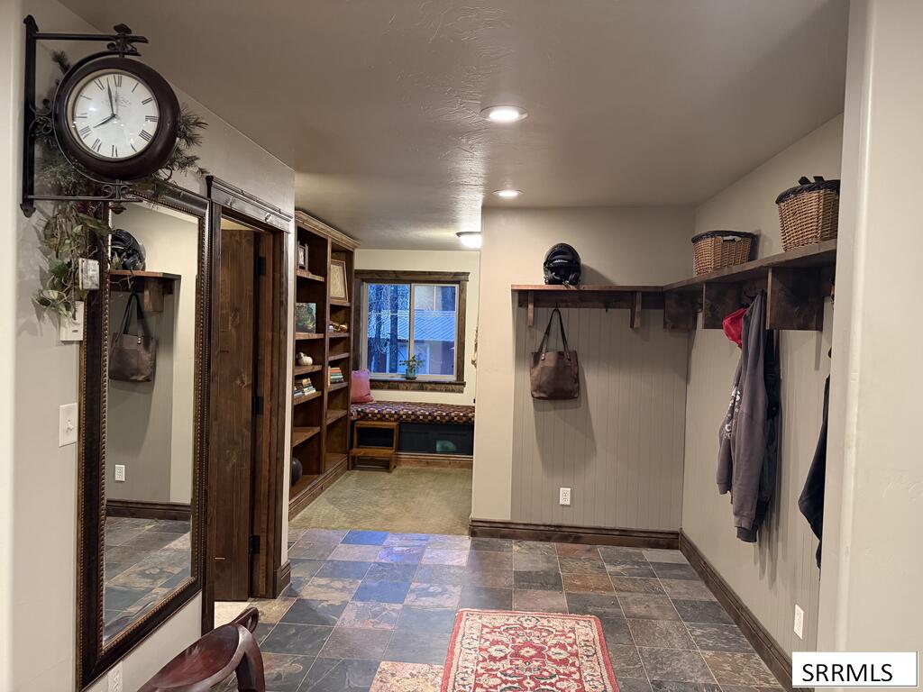 4108 Strong Avenue Property Photo 19