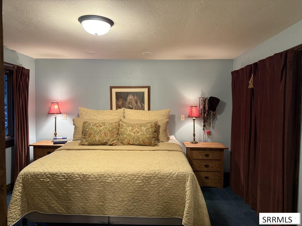 4108 Strong Avenue Property Photo 25