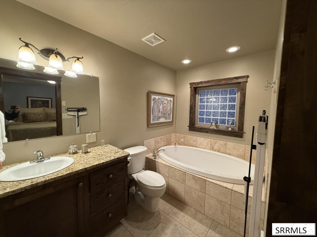 4108 Strong Avenue Property Photo 27