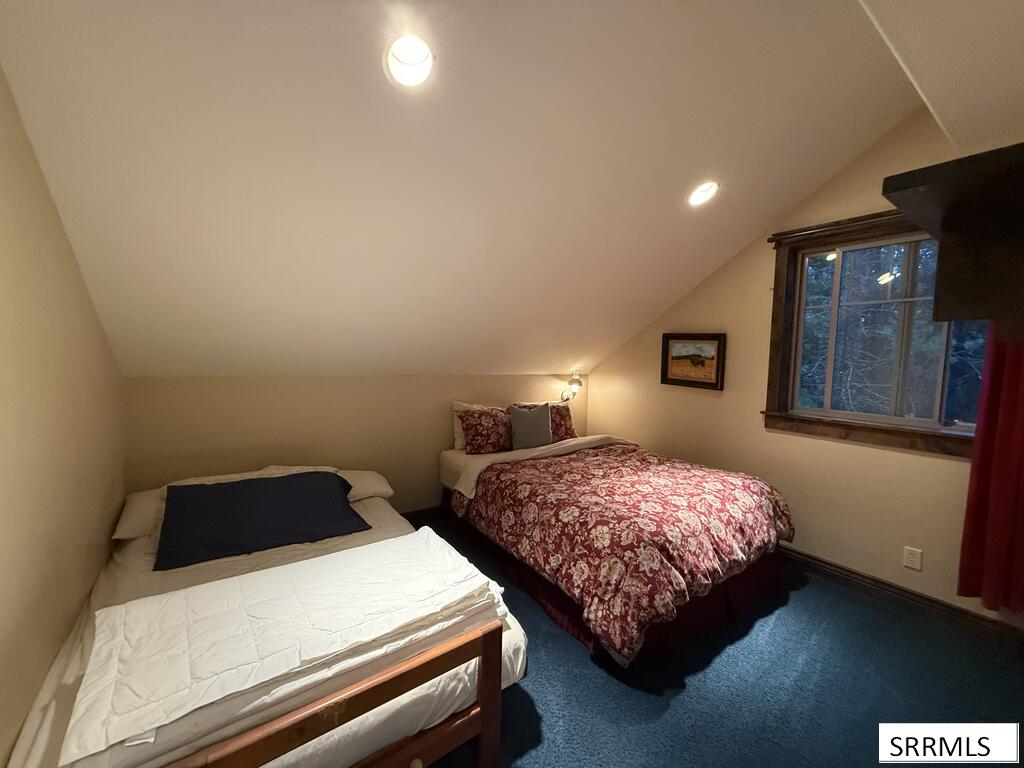 4108 Strong Avenue Property Photo 37