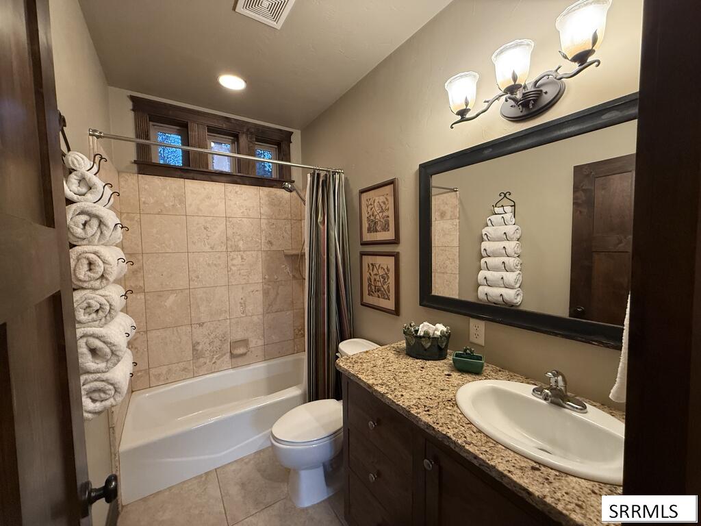 4108 Strong Avenue Property Photo 38