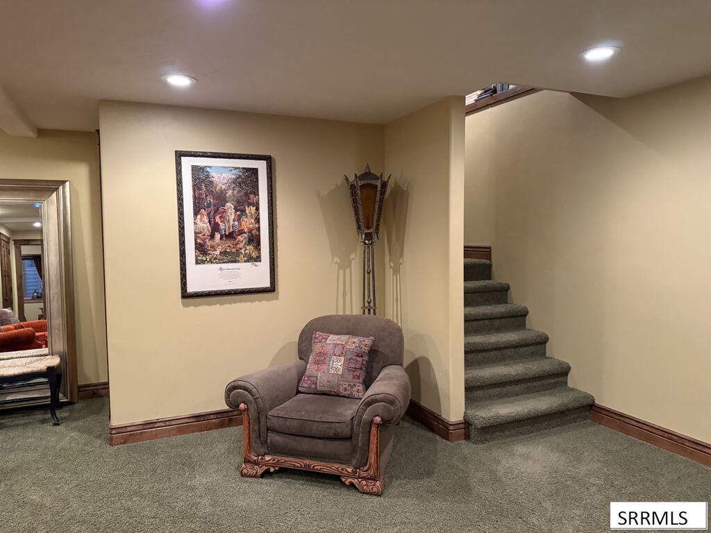 4108 Strong Avenue Property Photo 52