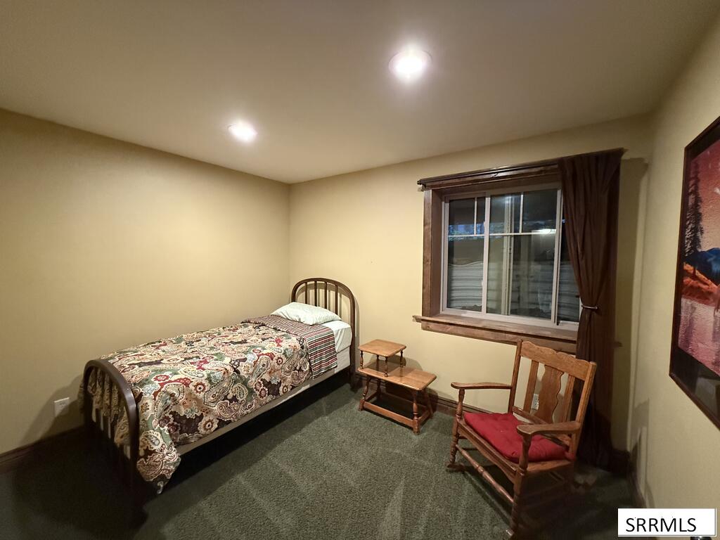 4108 Strong Avenue Property Photo 58