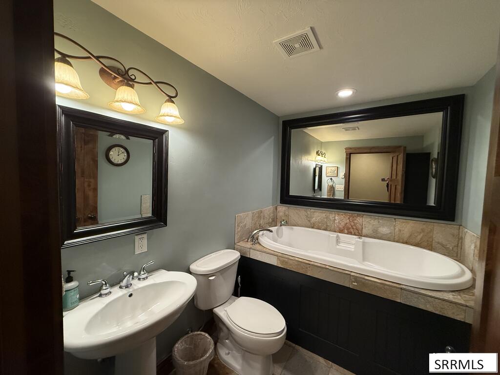 4108 Strong Avenue Property Photo 59