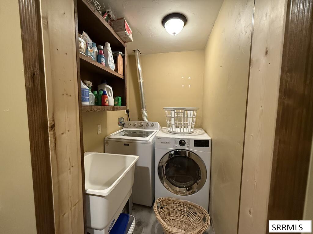 4108 Strong Avenue Property Photo 60