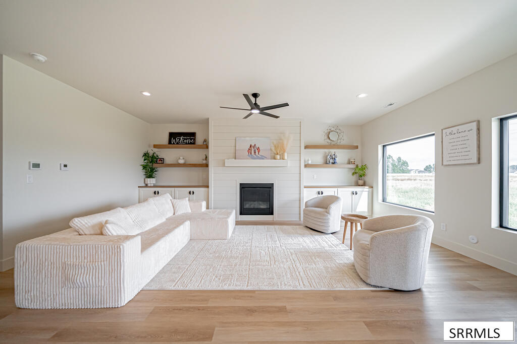 4034 E 537 N Property Photo 5