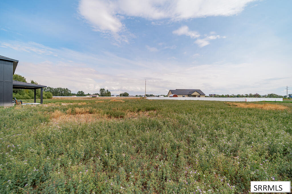4034 E 537 N Property Photo 26