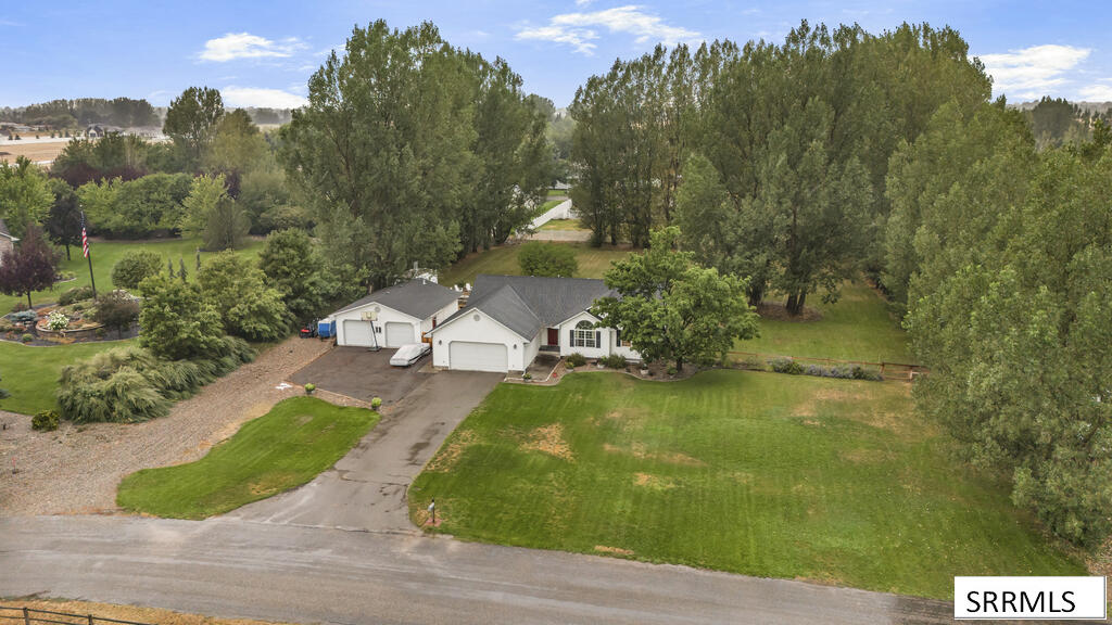 235 N 4135 E Property Photo 54