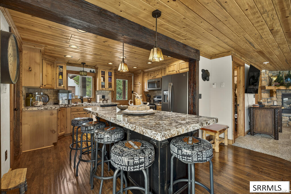 3708 Snake River Road Property Photo 8