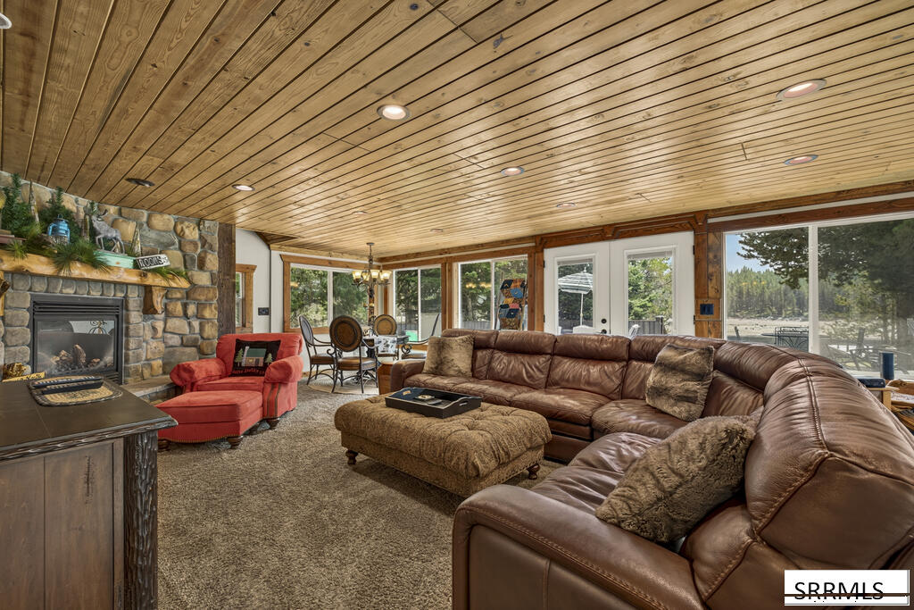 3708 Snake River Road Property Photo 15