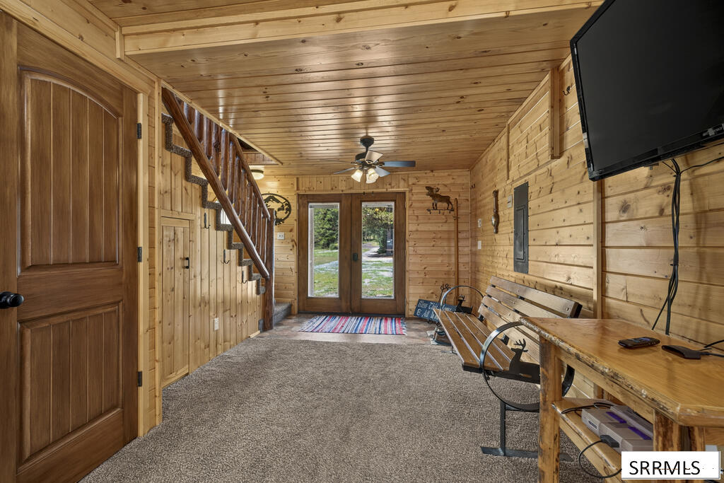 3708 Snake River Road Property Photo 18