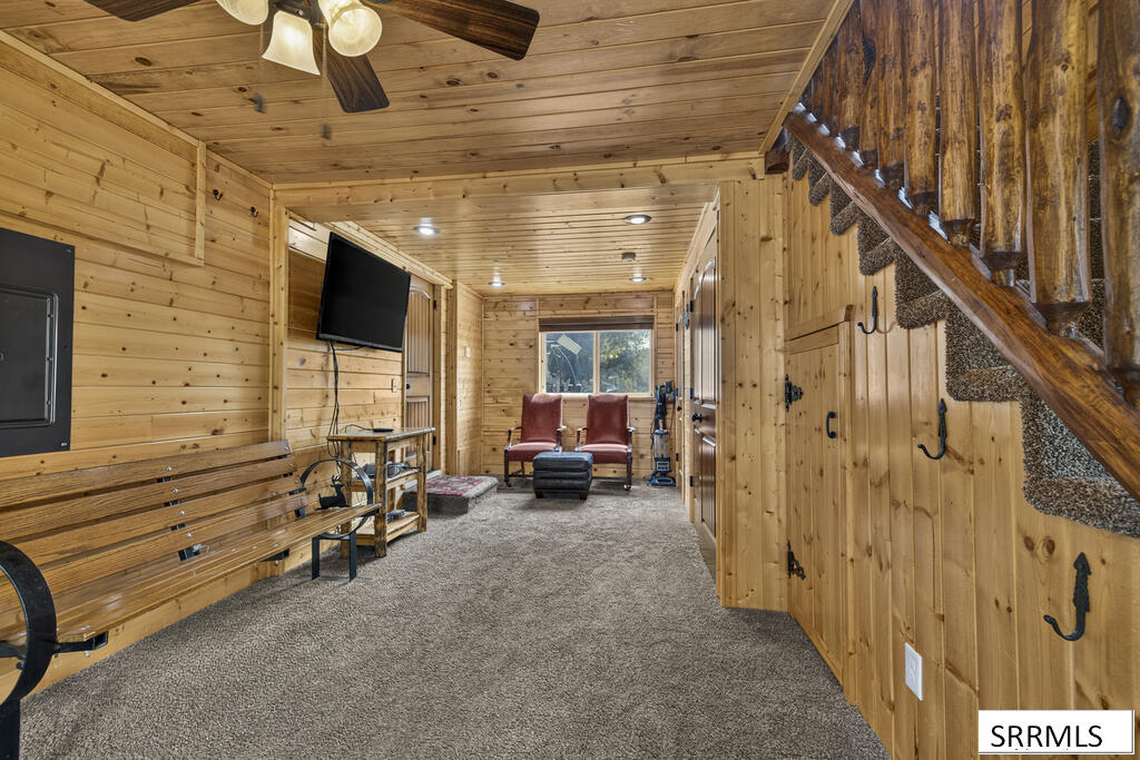 3708 Snake River Road Property Photo 20
