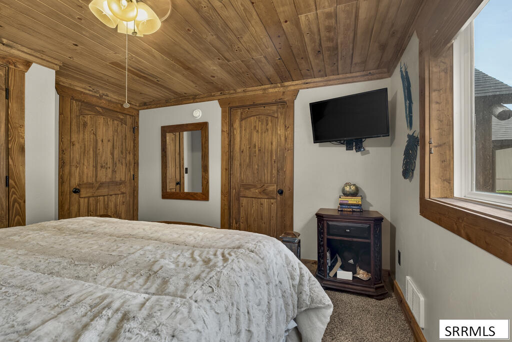 3708 Snake River Road Property Photo 24