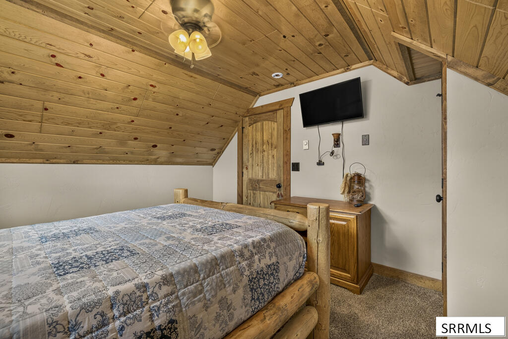 3708 Snake River Road Property Photo 32